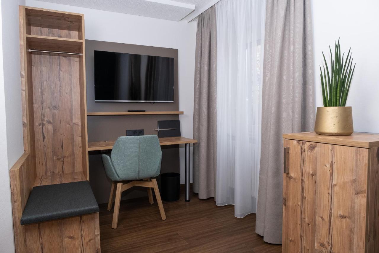 Gasthaus Hotel Kranz لاوفنبورغ المظهر الخارجي الصورة